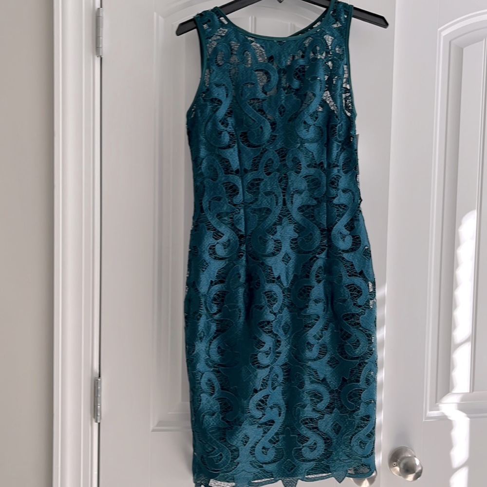 NWT Adrianna Papell cocktail dress size 2
